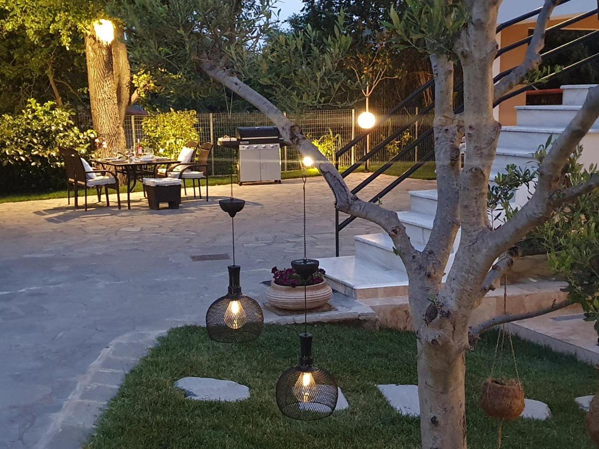 Villa Dioni Luxury House Nea Iraklitsa Esterno foto
