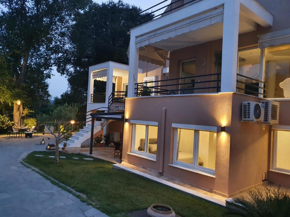Villa Dioni Luxury House Nea Iraklitsa Esterno foto